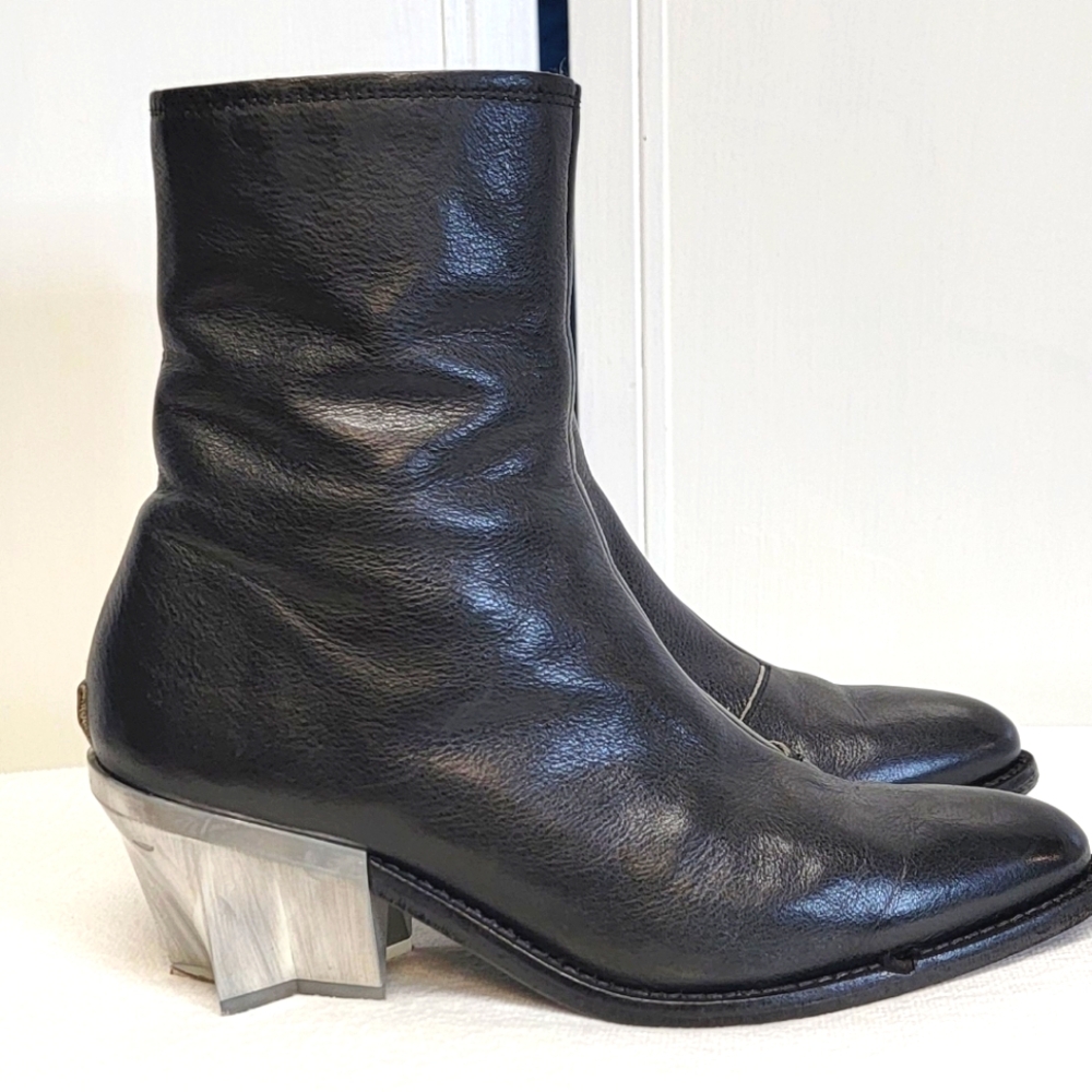GOLDEN GOOSE STAR BOOTS, Black Leather, Size 7